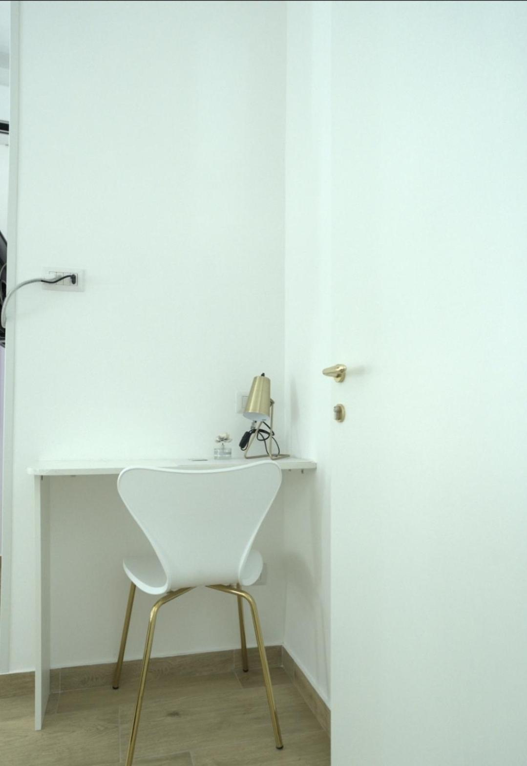 Ventre Luxury Rooms Napoli Esterno foto