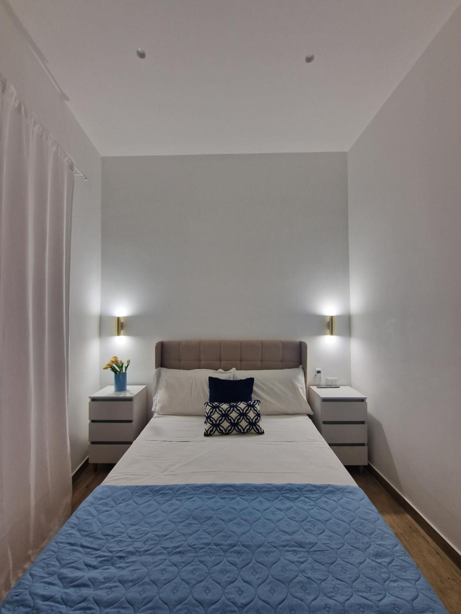 Ventre Luxury Rooms Napoli Esterno foto